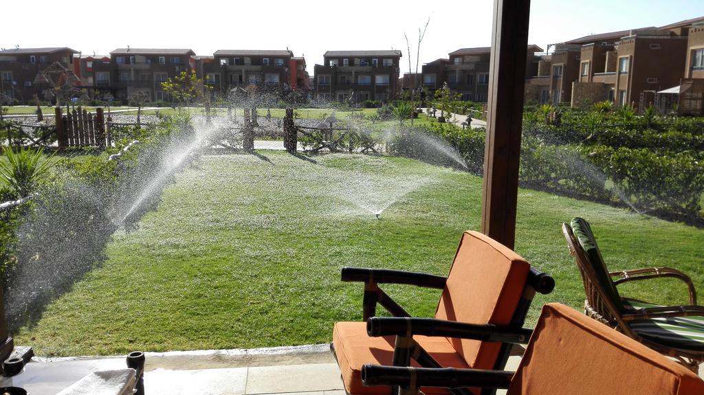 Three-Bedroom Garden Chalet At Marina Wadi Degla For Families Ain Sukhna Ruang foto